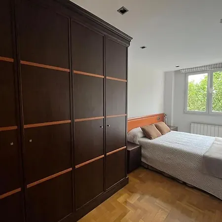 Apartment Apartamento El Parque Gijon